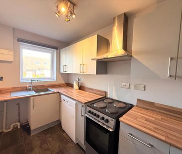 1 bedroom bungalow to rent - Photo 2