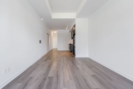 For Lease - 3020 Trailside Drive Unit# 131, Oakville, Ontario - Photo 3