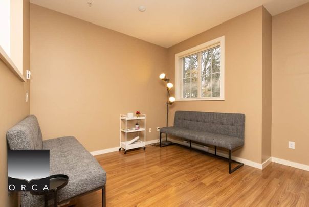 37 – 550 Browning Place, North Vancouver - Photo 1