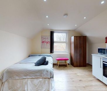 Studio to rent - Photo 5