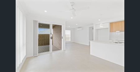 Modern Family Home in Yarrabilba - Photo 2