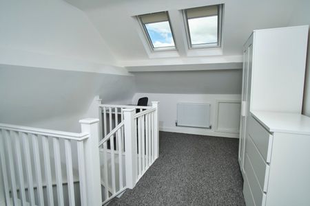 36 Paget Street - Photo 3