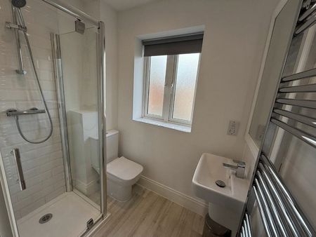 3 Bed Semi-Detached House, John Brooks Avenue, B66 - Photo 2