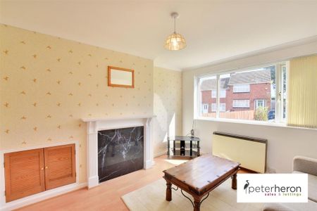 2 bedroom semi-detached house to rent - Photo 4