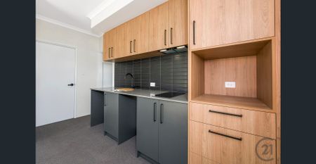 Low maintenance 1 bedroom Studio - Photo 5