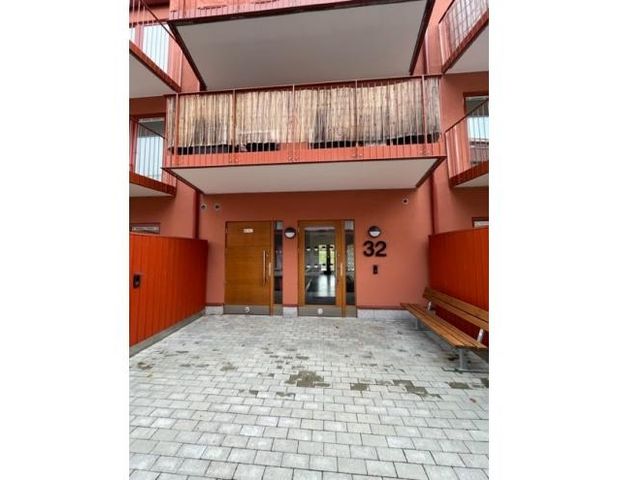 Famngatan 32 - Photo 1