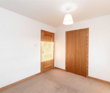 4 bedroom detached house to rent - Photo 1