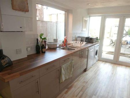 Wilton Road, Southampton, SO15 - Photo 3