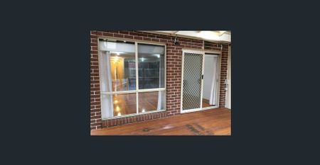 Perfect Low Maintenance Double Storey Unit in Prime Werribee Location!! - Photo 3