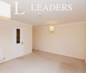 1 bedroom apartment to rent Somerset House, Oriental Road, Woking, ... - Photo 4