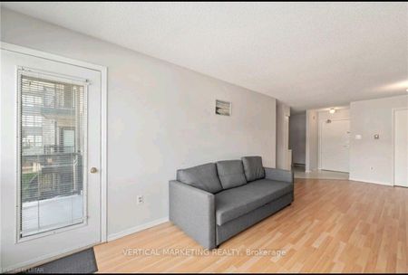 For Lease - 1 Jacksway Crescent Unit# 208, London North, Ontario - Photo 5