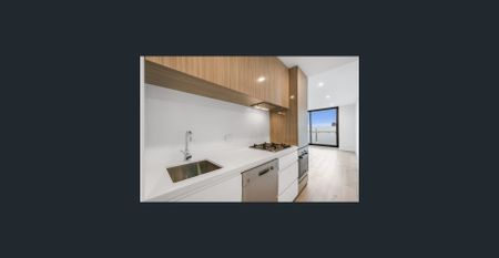 Ideally Located Modern One Bedroom Apartment - Photo 5