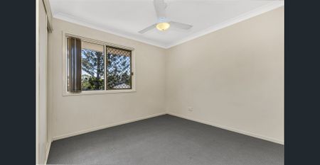 4 Bedroom + Study Family Home in Prime Location - Photo 3
