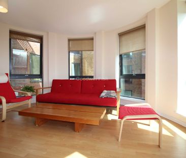 City South, City Road East, Southern Gateway - Photo 1