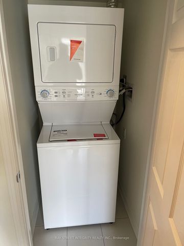 For Lease - 2791 Eglinton Avenue Unit# 541, Toronto, Ontario - Photo 5