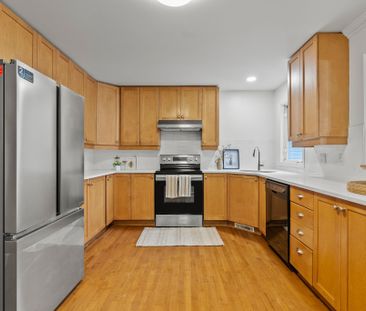 For Lease - 244 DEERFOX Drive, Barrhaven, Ontario - Photo 6