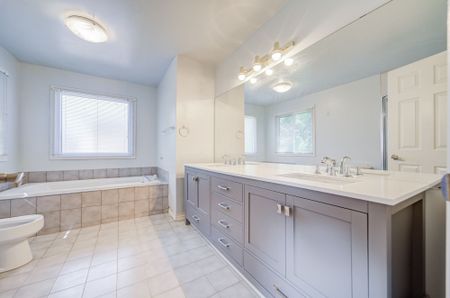 For Lease - 1194 Fairmeadow Trail, Oakville, Ontario - Photo 5