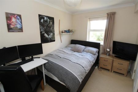 St Leonards, Exeter - Photo 4