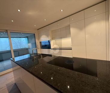 MODERN MIT STIL UND KOMFORT - Foto 1