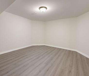 For Lease - 1584 Stevenson Street, Milton, Ontario - Photo 5