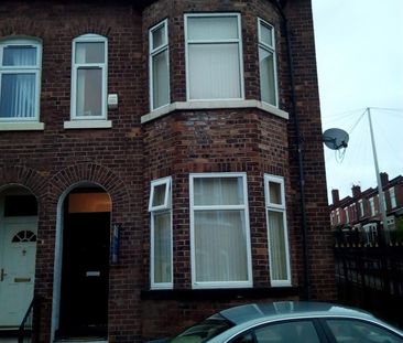 Room in a Shared House, Todd Street, M7 - Photo 2