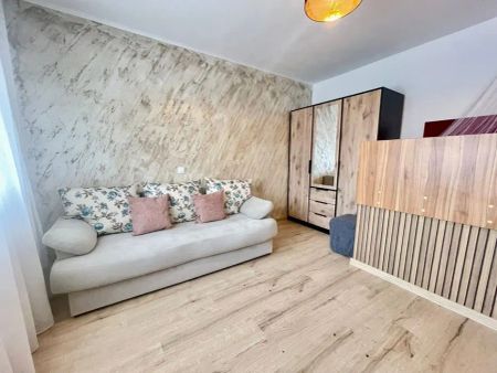 Casa duplex Liziera Triaj 3 camere - Fotografie 5