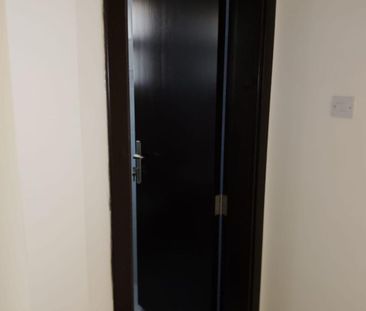 اجمل غرفه وصاله اول ساكن بموقع مميز وتصميم راقي - Photo 5