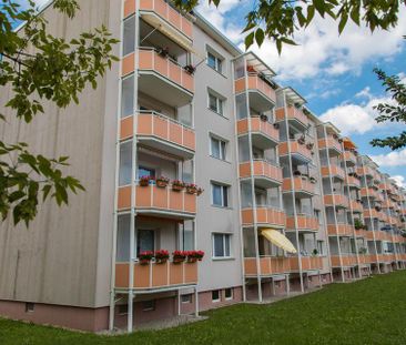 Guten Morgen Sonnenschein...helle 2-RW mit Wanne u. Balkon!!! - Photo 2