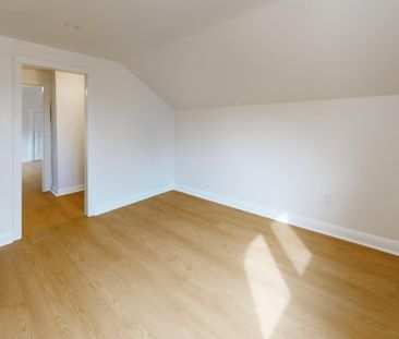 For Lease - 24 Hollaman Road, Toronto, Ontario - Photo 3