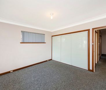 40 Peter Street, Halls Head. - Photo 4