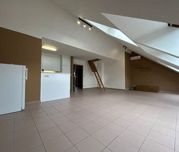 Appartement te huur - Foto 1
