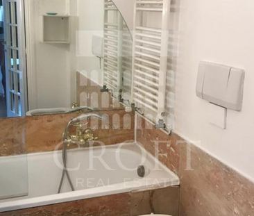 Trastevere: Charming little cottage. Furnished 1 bedroom, bath, liv... - Photo 5
