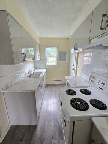 2 Bedroom Duplex - Photo 5