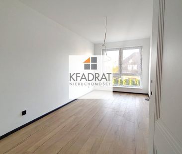 Przestronny dom, idealny dla dużej rodziny! - Photo 1