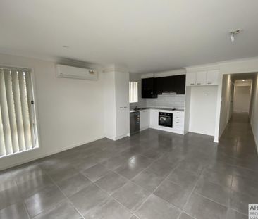 2/75 Neumann Drive, Yarrabilba, QLD, 4207 - Photo 6