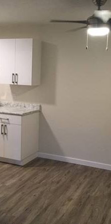 2 Bedroom Apartment - Photo 1