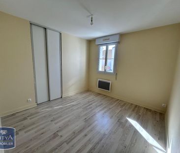 Location Appartement 3 pièces 77m² LA ROCHELLE 17000 - Photo 4