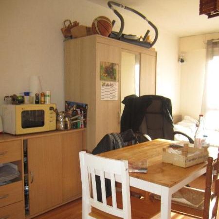 Location Appartement 1 pièce 21m² BORDEAUX 33000 - Photo 1