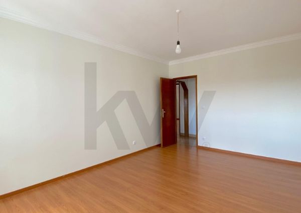 Apartamento T3 em Lisboa