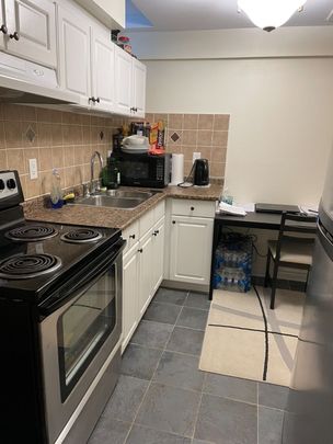 For Lease - 32 Four Seasons Crescent Unit# Walkout BASEMENT, Newmarket, Ontario - Photo 1