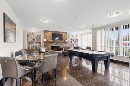 For Lease - 353 Commissioners Road Unit# 701, London South, Ontario - Photo 4