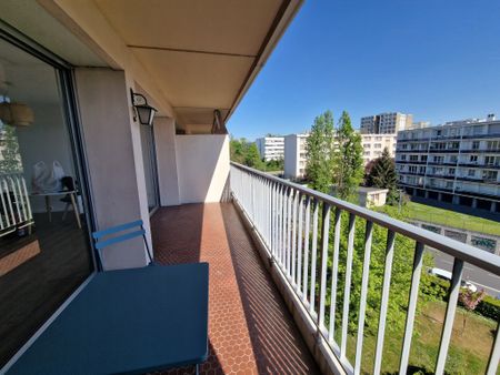 Coquet T1, rafraichi et meublé + cave et parking- Disponible ! - Photo 2