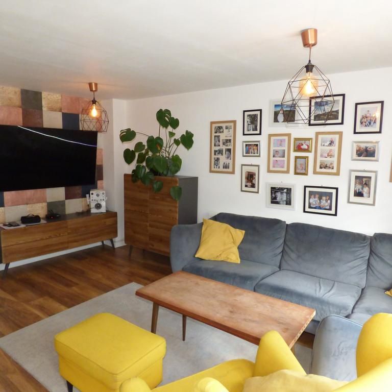 4 bedroom townhouse to rent - Photo 1