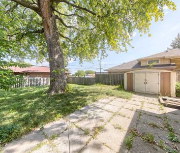 For Lease - 69 Barrymore Road Unit# Main, Toronto, Ontario - Photo 3