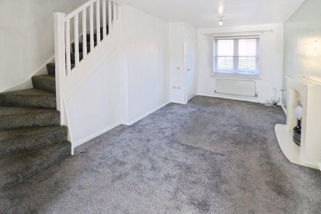 2 bedroom terraced house to rent - Photo 5