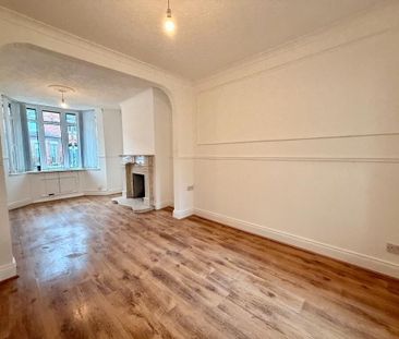 69 Willowbank Gardens, Belfast, BT15 5AJ - Photo 2