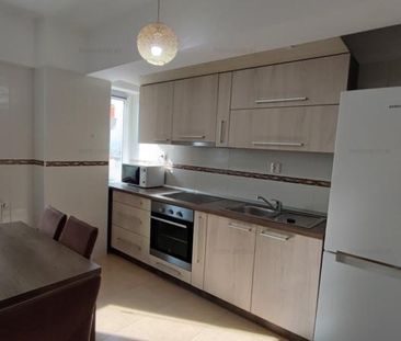 Apartament modern, suprafata foarte generoasa - Fotografie 5