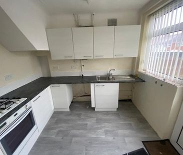 New Chester Road, Bromborough - Photo 1