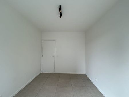Appartement te huur - Foto 3
