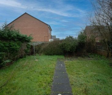 3 bedroom semi-detached house to rent - Photo 1